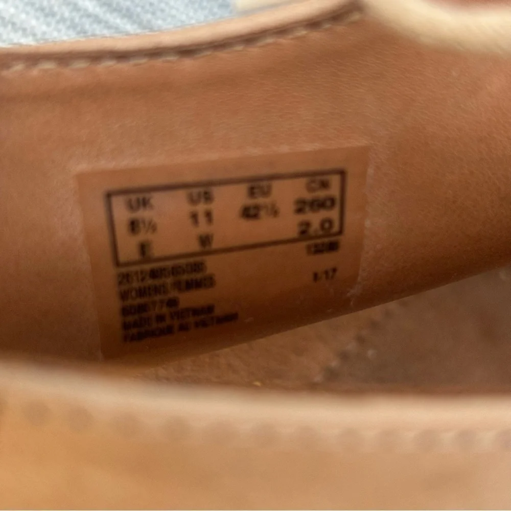 CLARKS Clarene Grace Wedge Peep Toe Sandals Size 11 Comfort Shoe